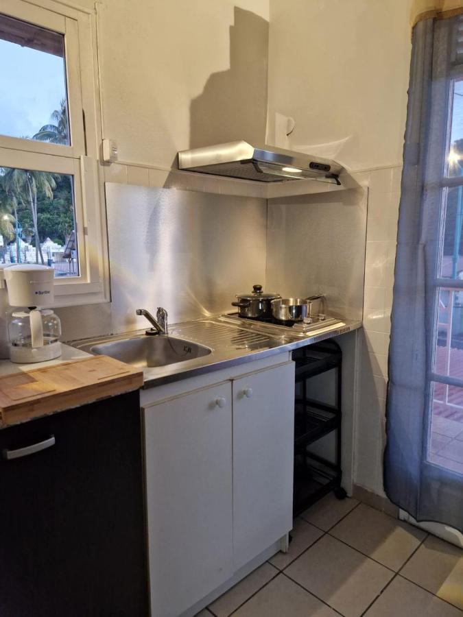 Studio rénové au coeur de Sainte Anne Extérieur photo
